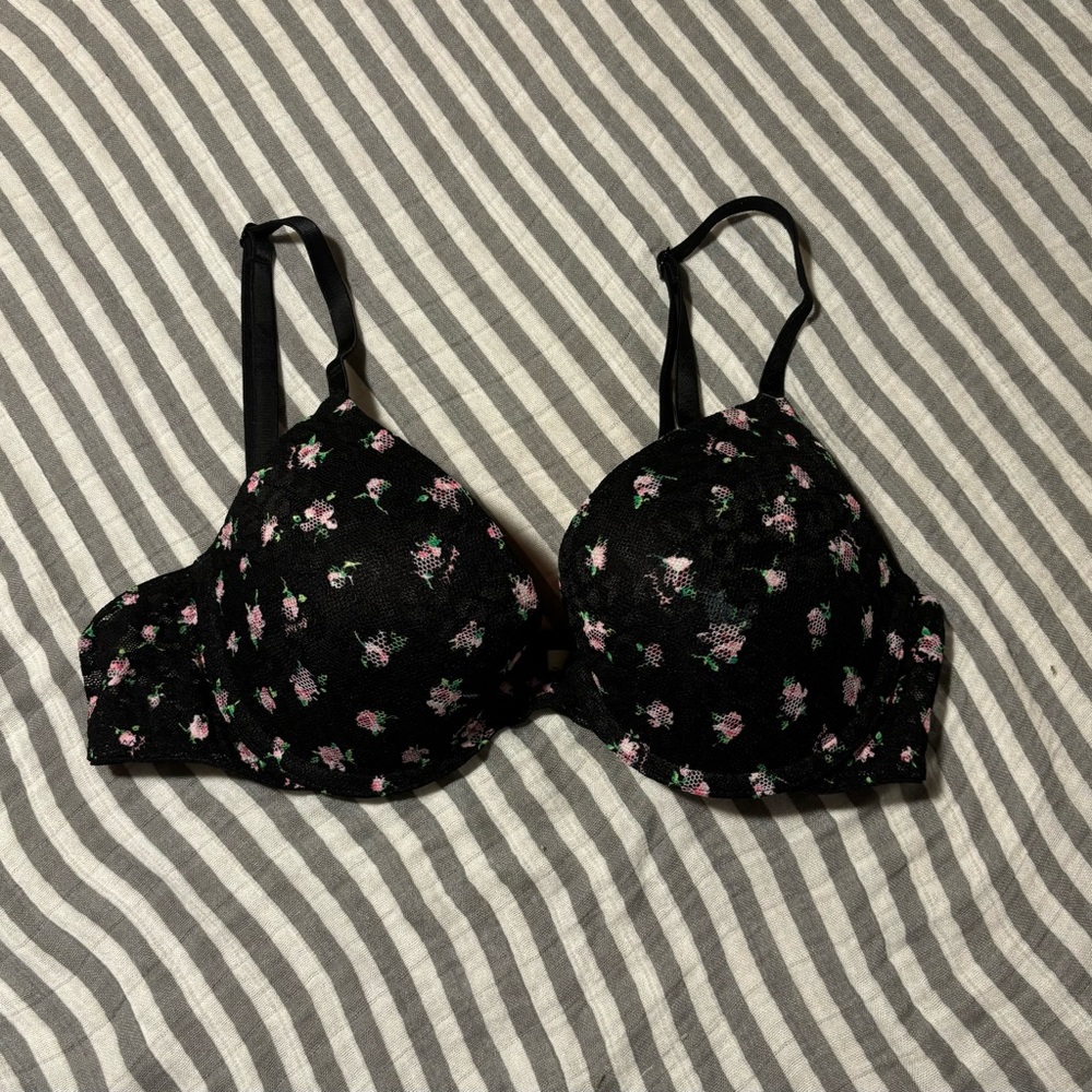 Victoria’s Secret PINK Bra